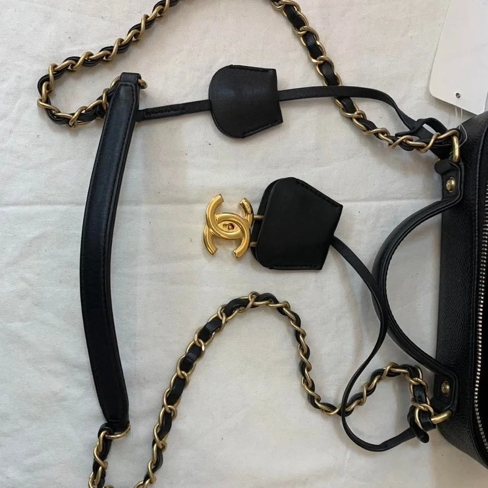 Black Caviar‎ Filigree Vanity Bag GHW EUC